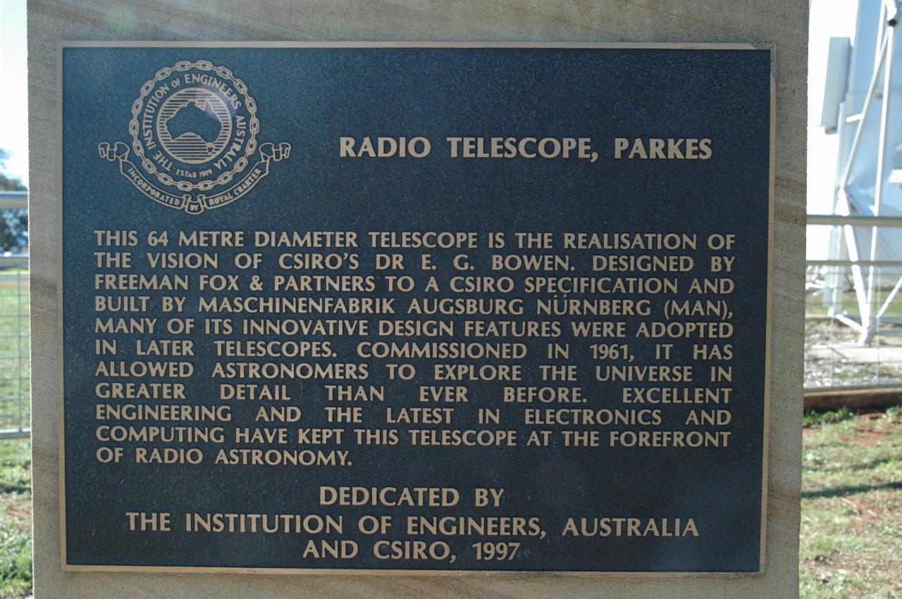 Plaque recognising significance of telescope engineering effort
