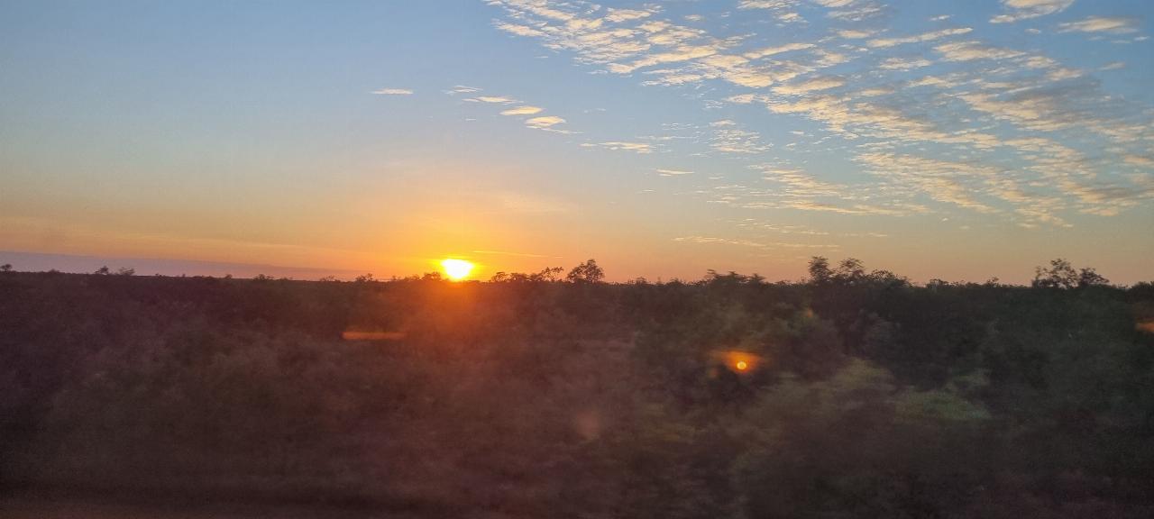 SJR21.d4: Sunrise in the Northern Territory - VI
