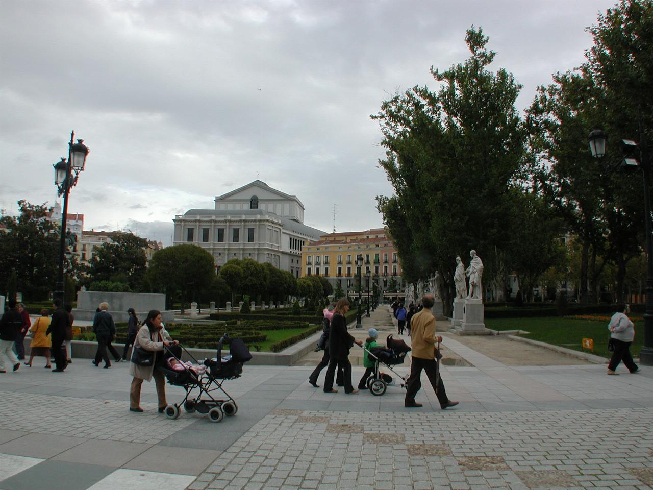 Plaza de Oriente, opposite Royal Palace, Madrid