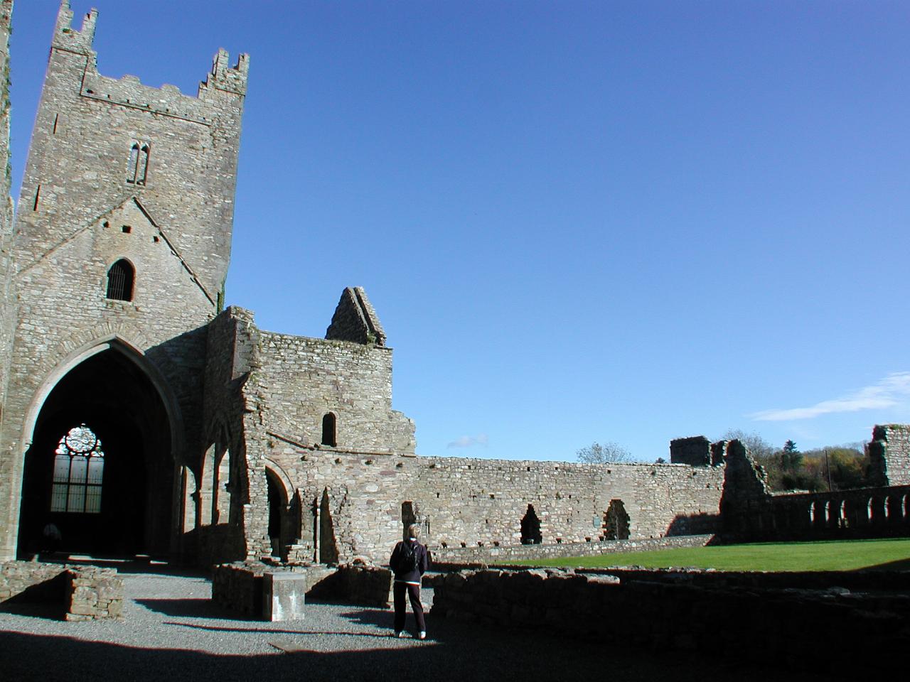 Jerpoint Abbey, near Thomastown, Co. Kilkenny - inner courtyard