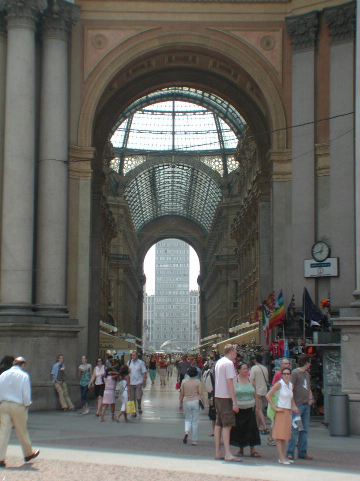 Looking through Milan's Vittoria Emmanuele II Galleria
