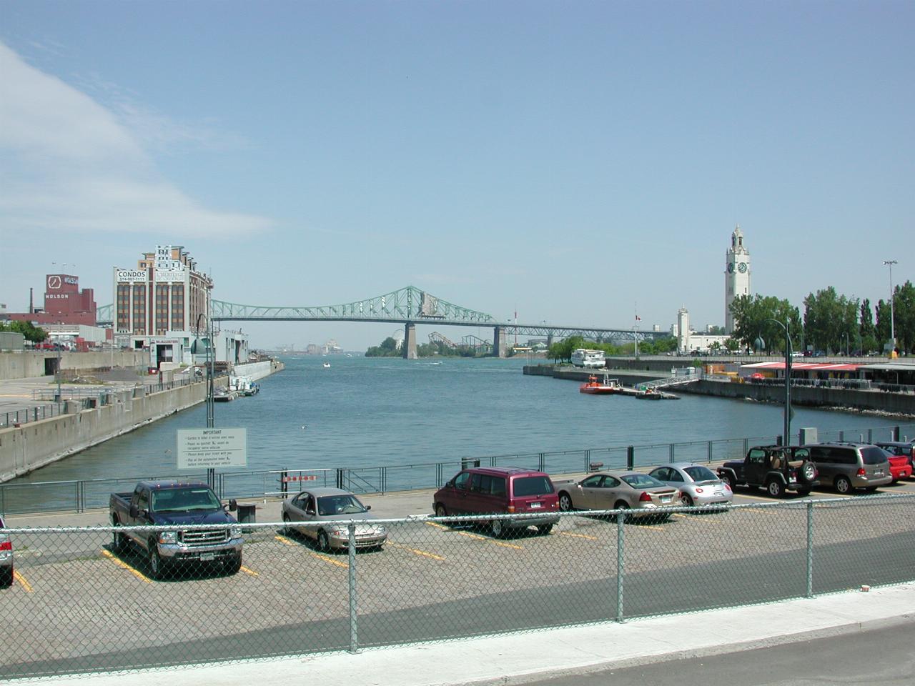 Pont Jacques Cartier, as seen from harbour basin