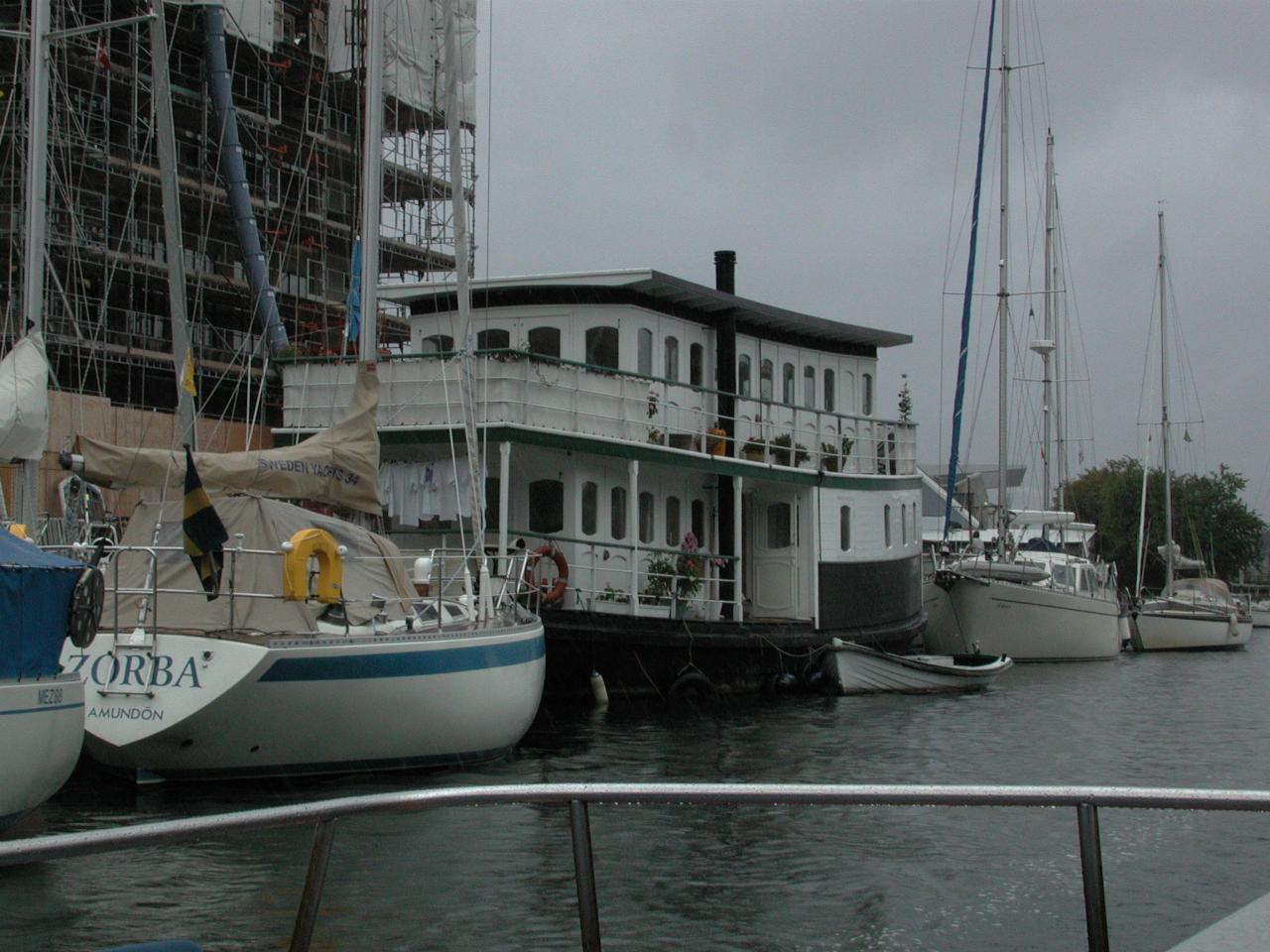 KPLU Viking Jazz: House boat on Christianhaven Canal