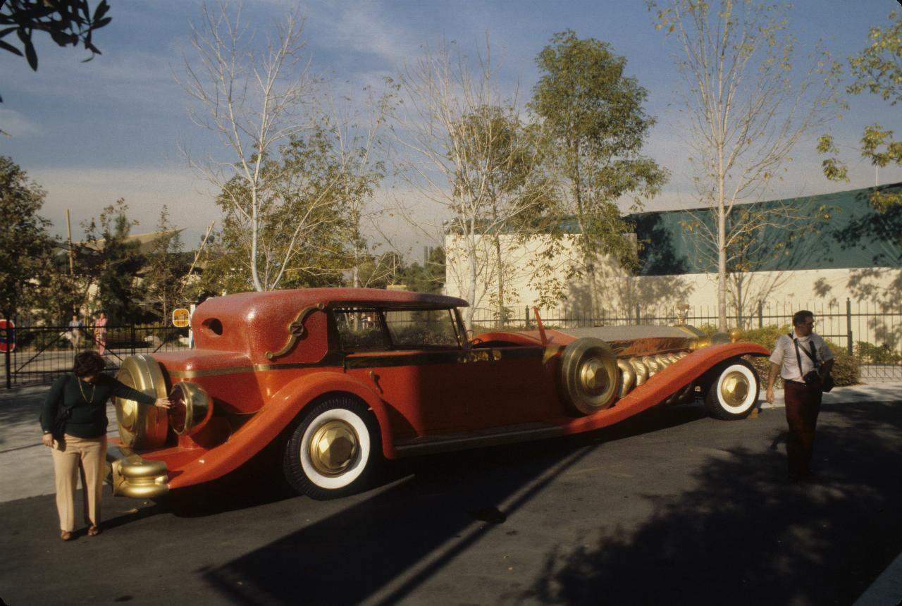 A rather large car - even by American standards!