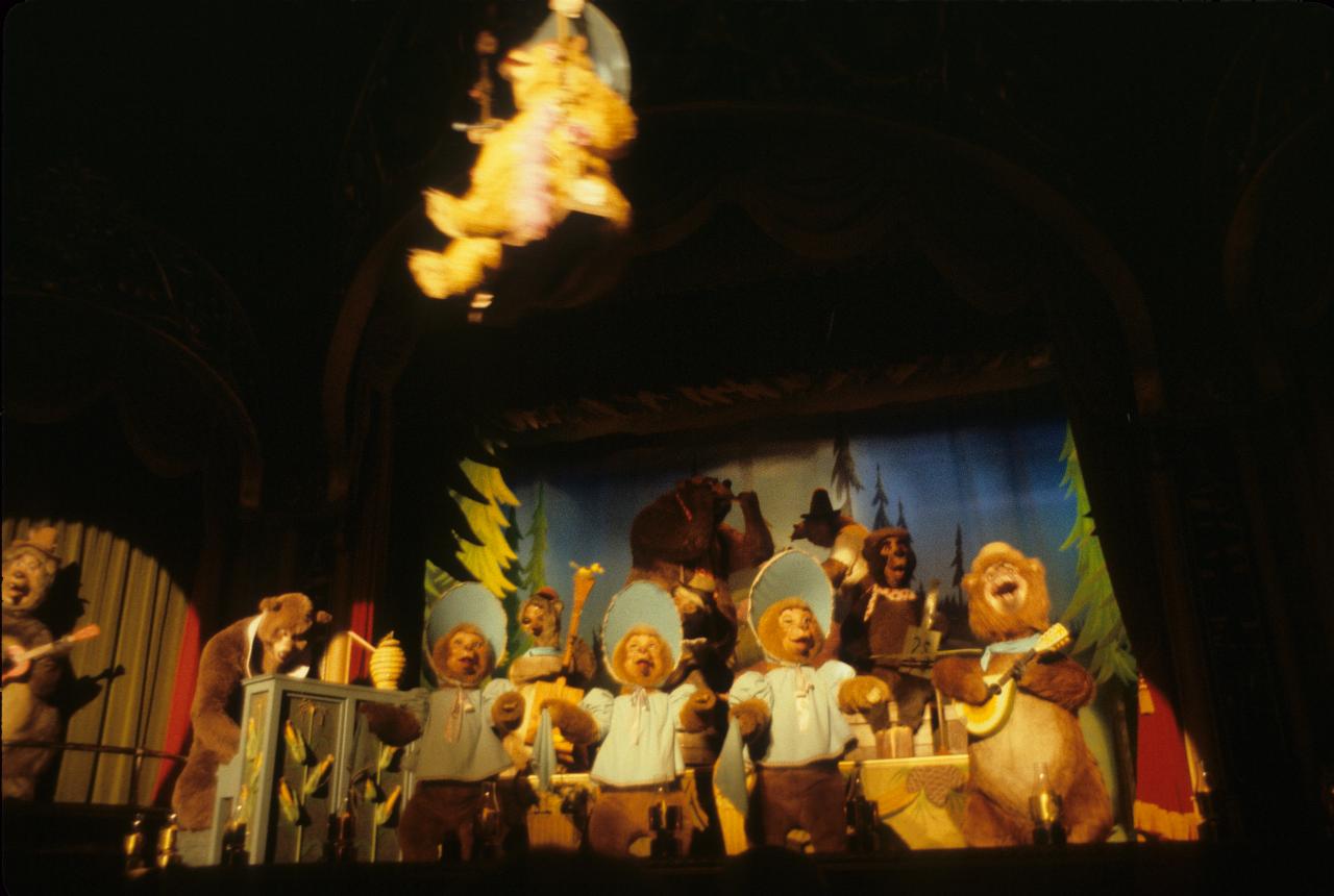 Country Bear Jamboree finale