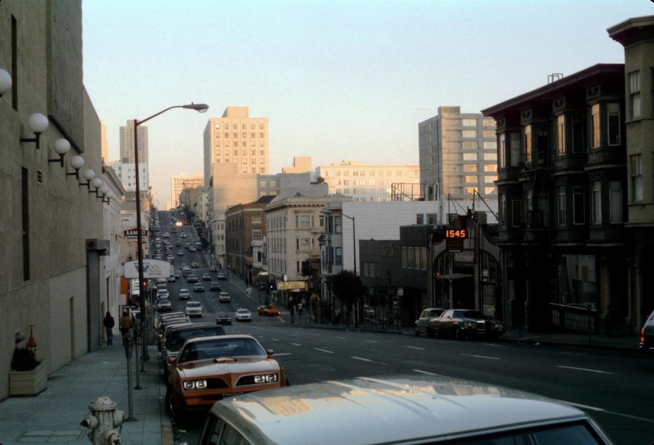 Some San Francisco street, somewhere near Fisherman's Wharf