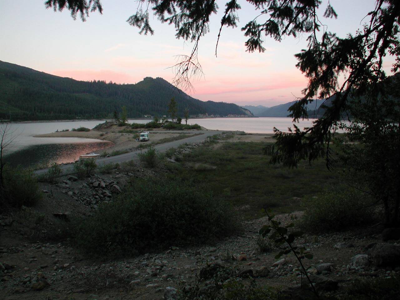 Keechelus Lake sunset