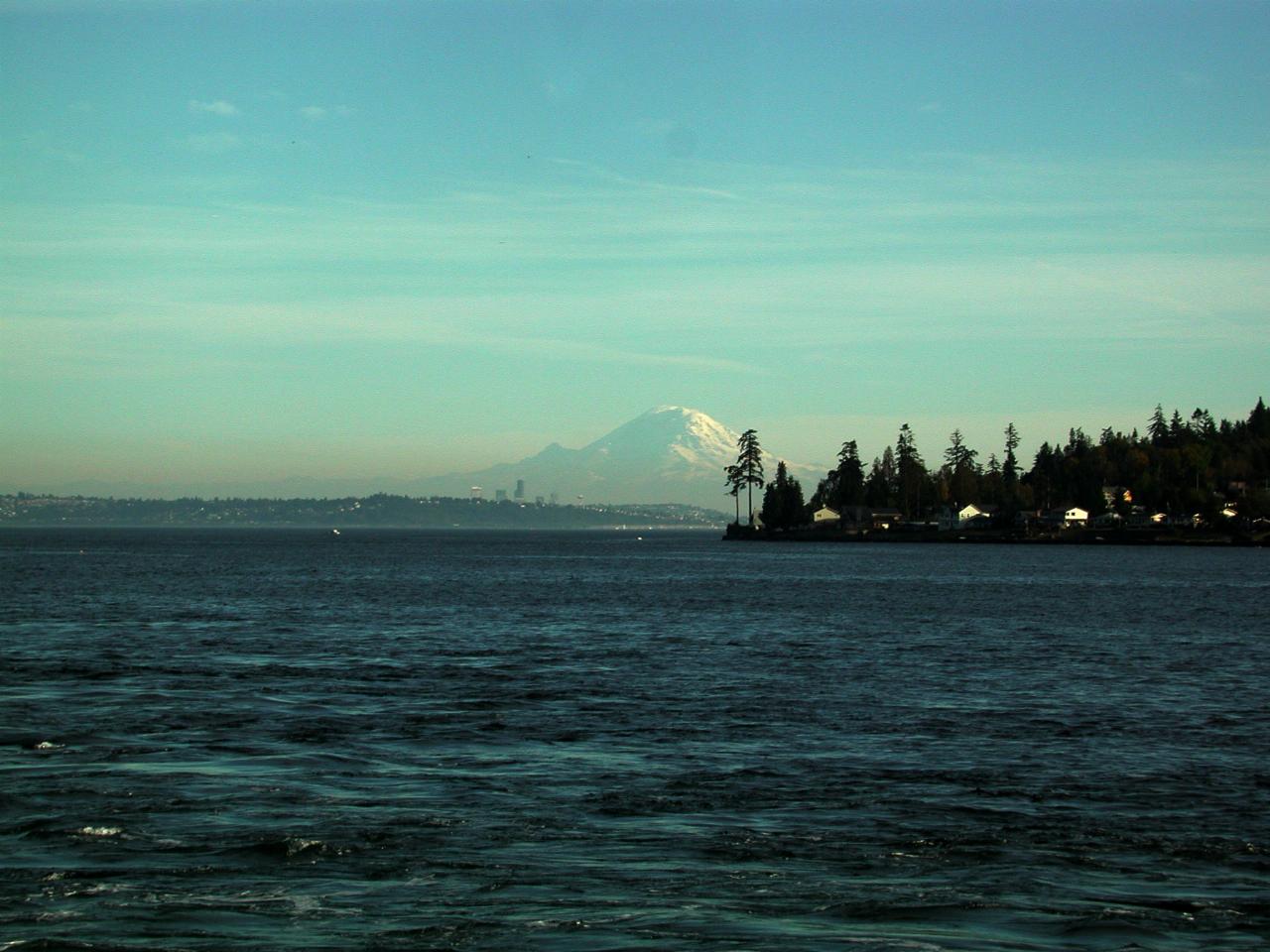 Mt. Rainier, from ferry at Kingston dock