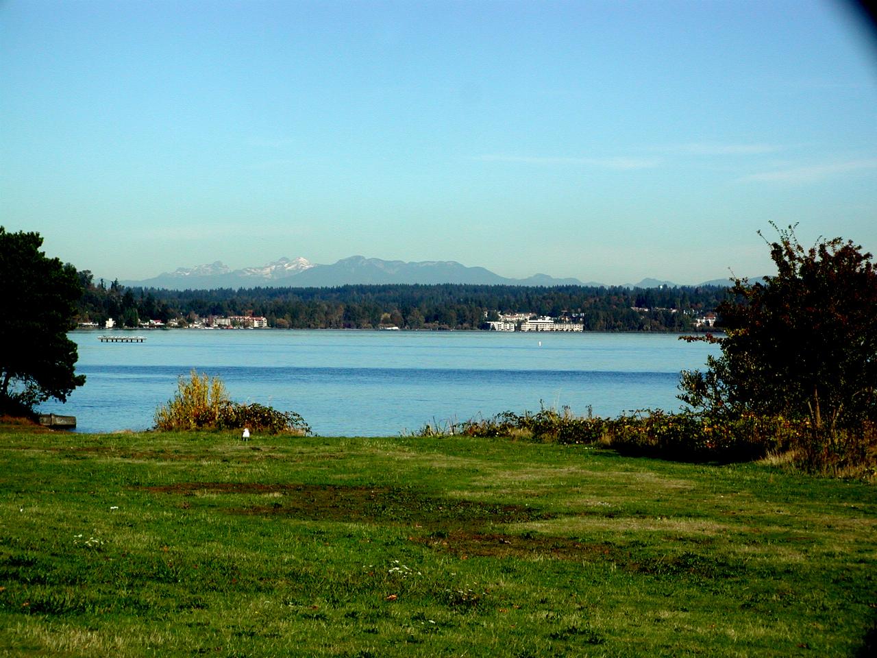 From Magnusson Park, over Juanita Bay to Cascades