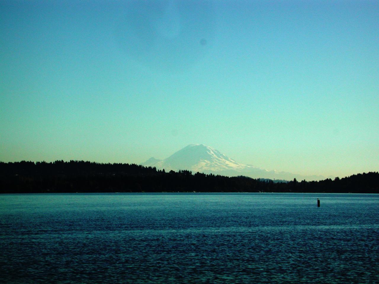 Mt. Rainier and eastside from Magnusson Park