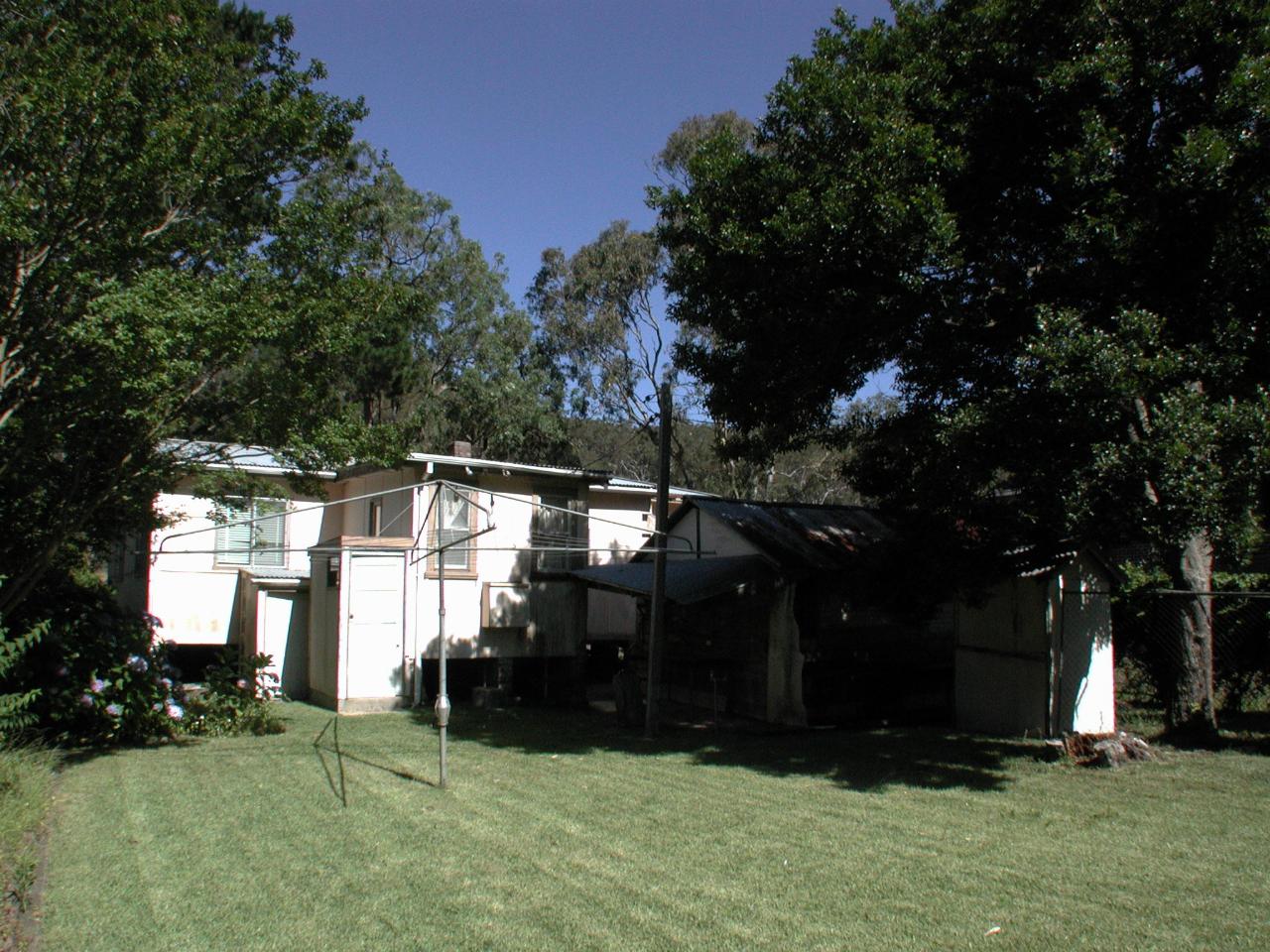 Cameron & Michelle's new home on Woronora River