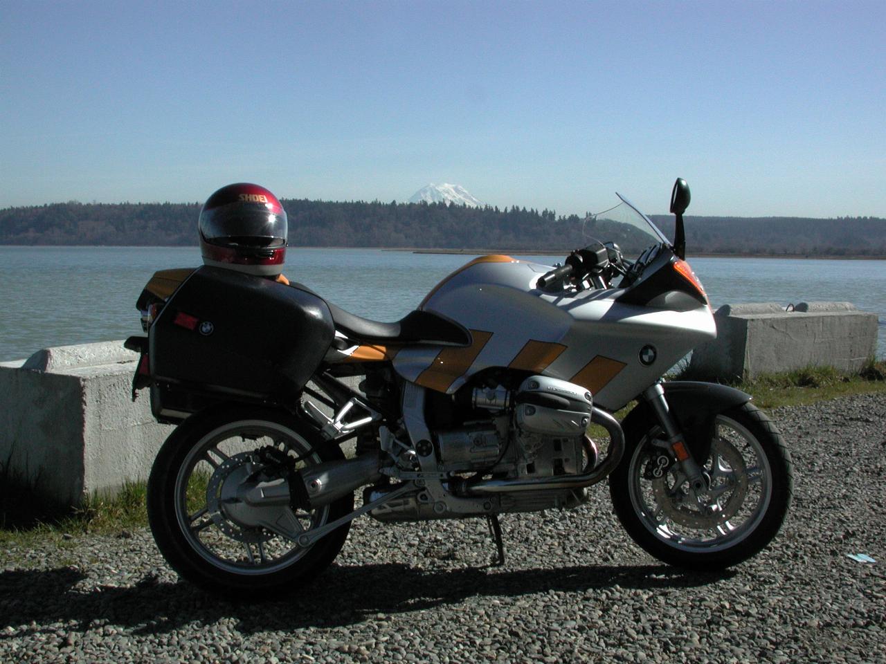 Bike at Luhr Beach, Nisqually Delta (boat launching ramp)