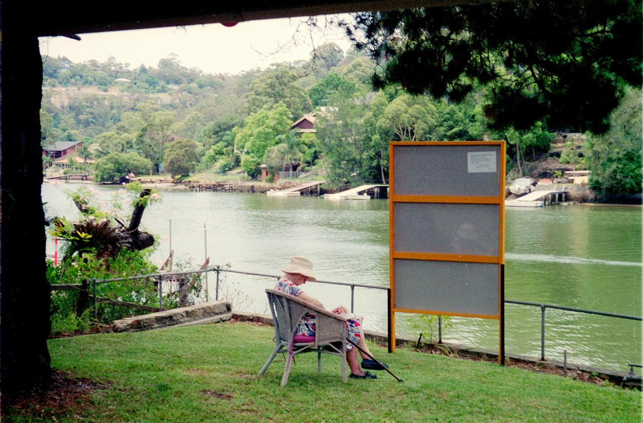 Last photos of Mum - at Cameron & Michelle's Woronora home