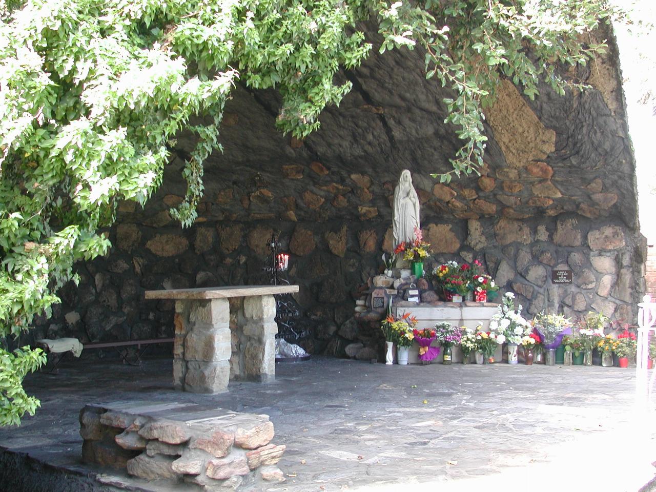 Grotto/Stations of the Cross, Our Lady of Lourdes, Earlwood