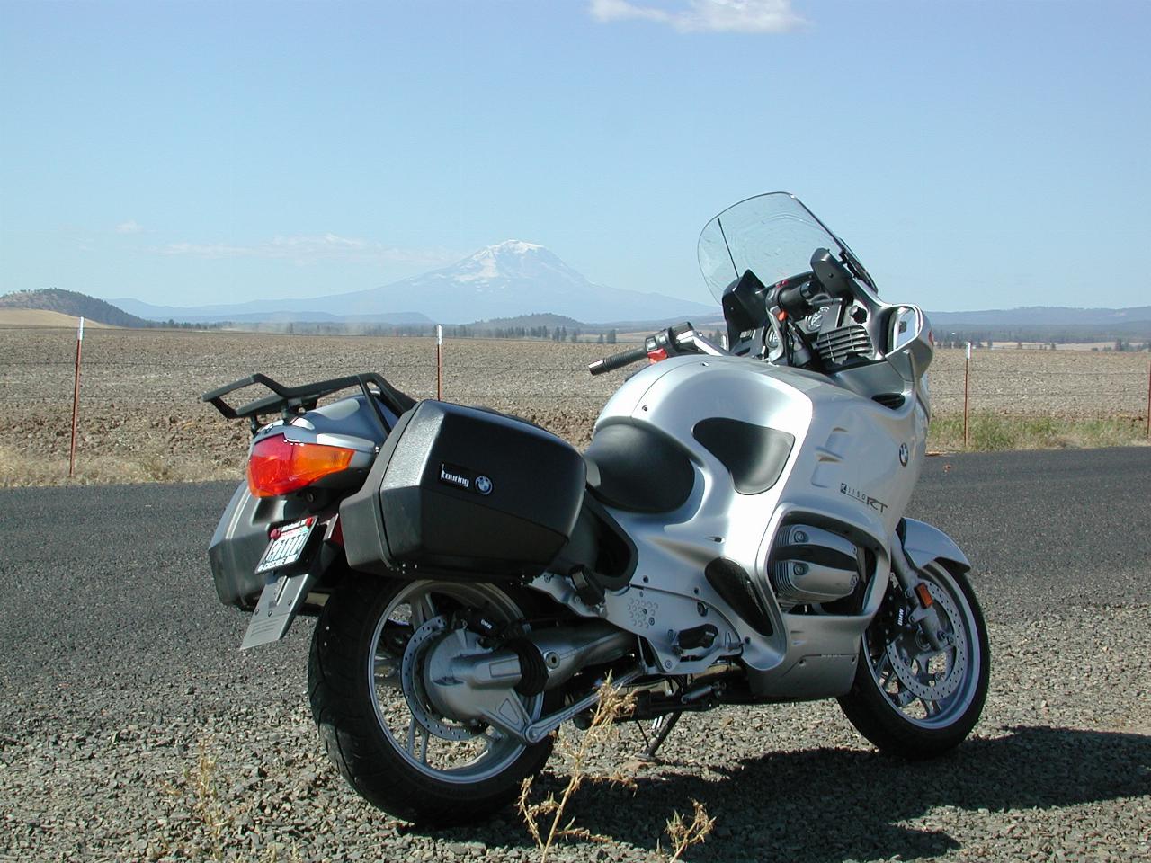 The RT and Mt. Adams, seen from Goldendale on SR 142