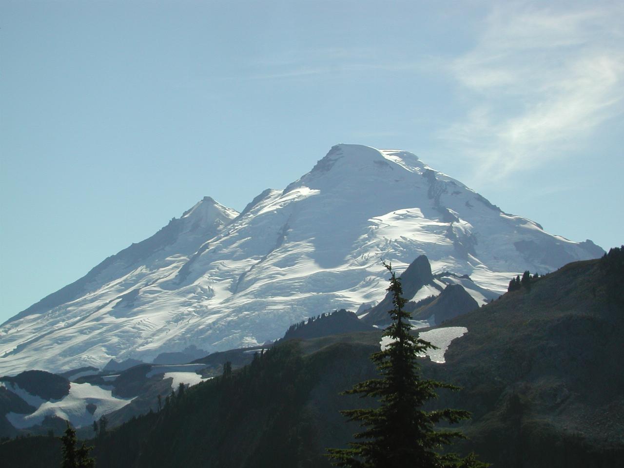 Mt. Baker from Artists Point parking lot