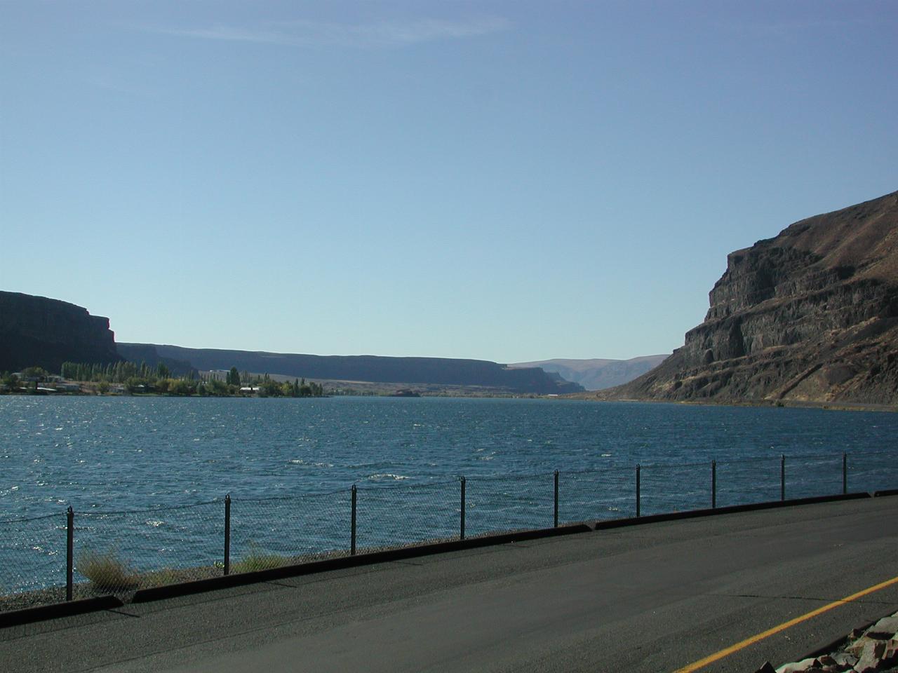 Looking south, from Park Lake along Lower Grand Coulee