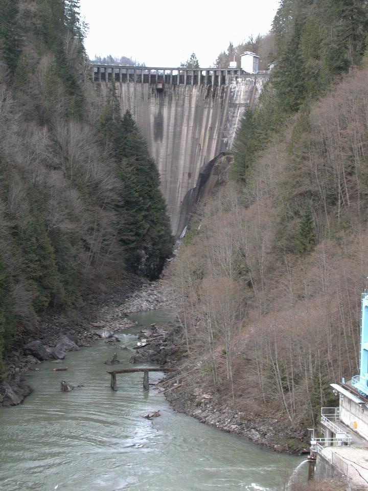 Lower Baker Dam, just north of Concrete