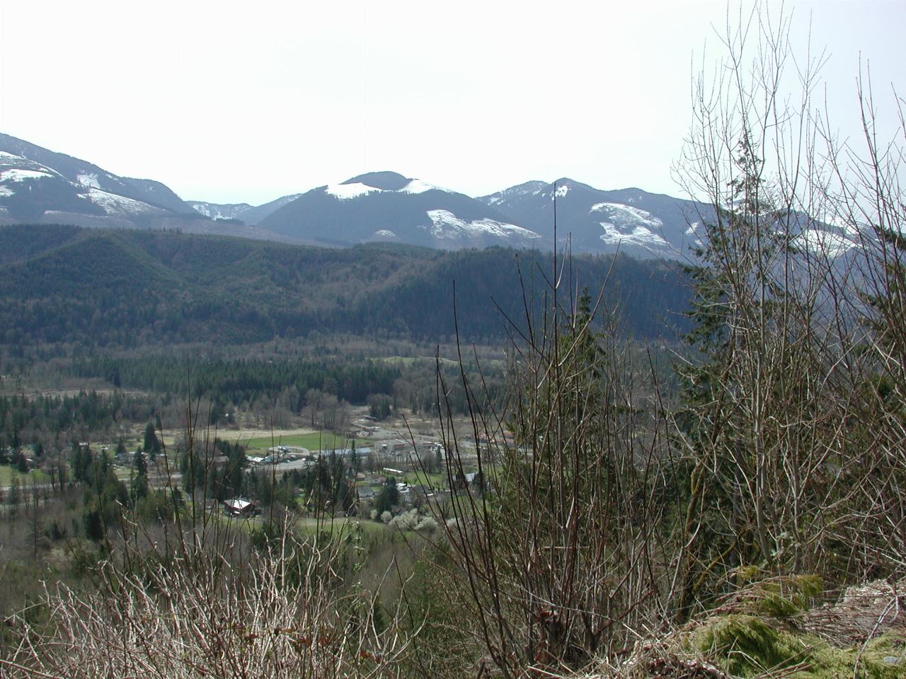 View over western Concrete, WA from Burpee Hill Road