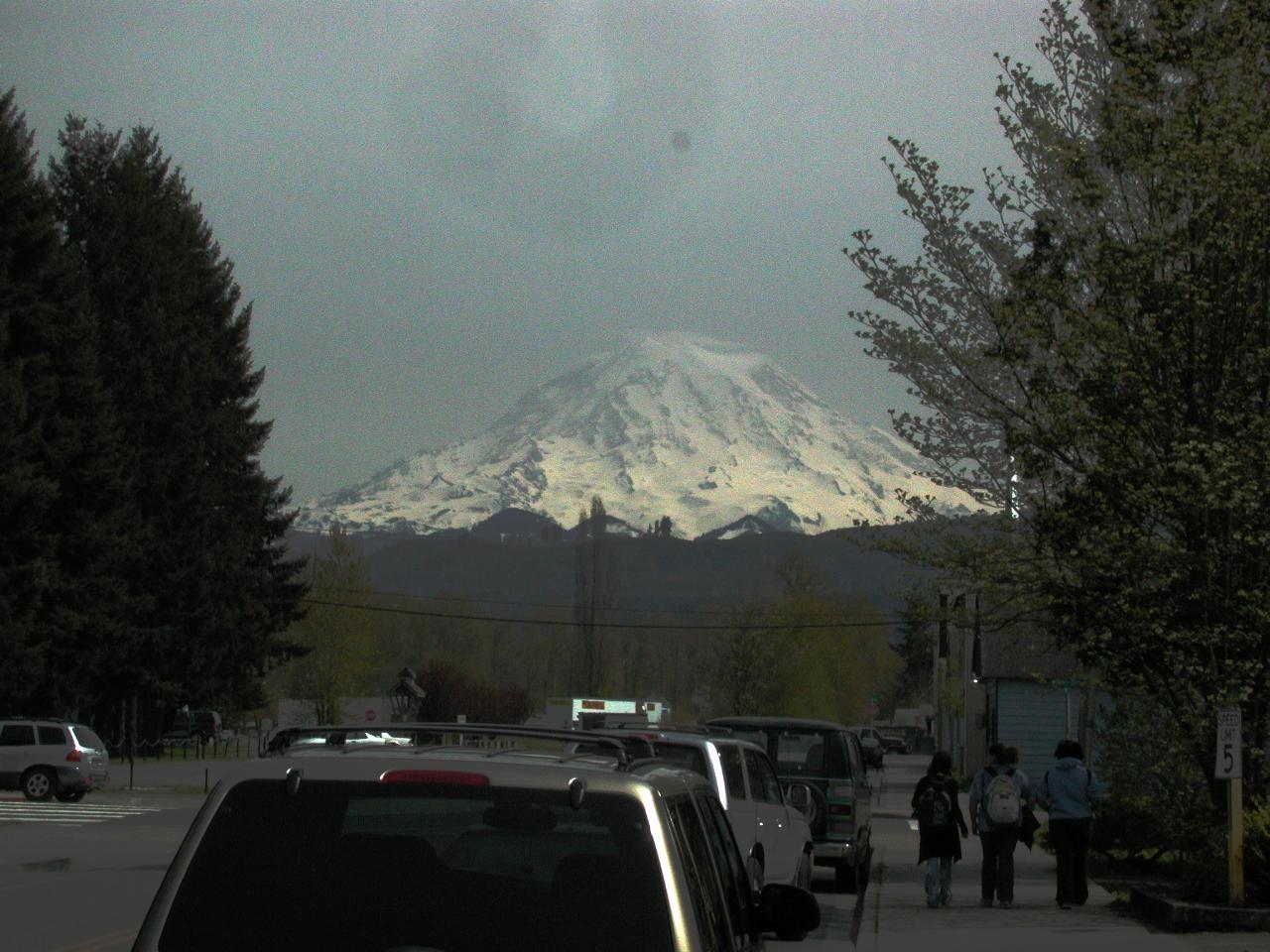 Orting, with views of Mt. Rainier; not very clear due to high cloud