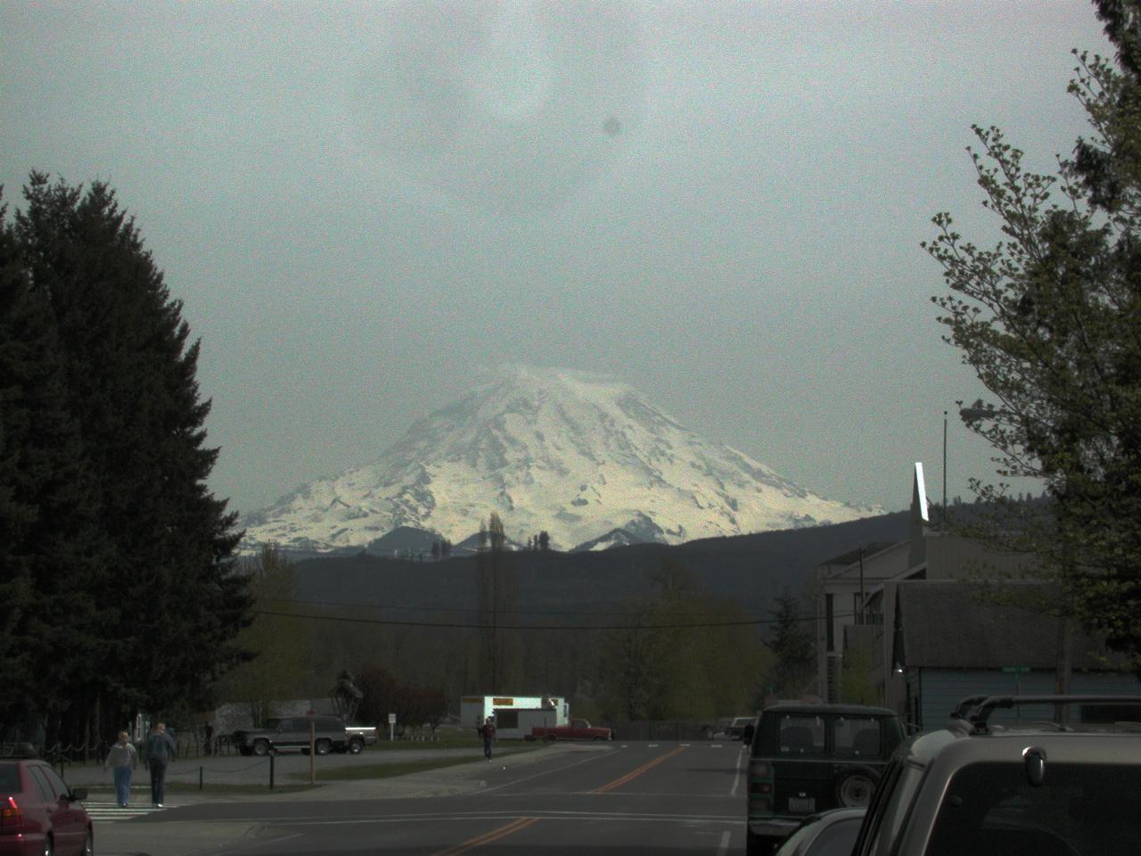 Orting, with views of Mt. Rainier; not very clear due to high cloud