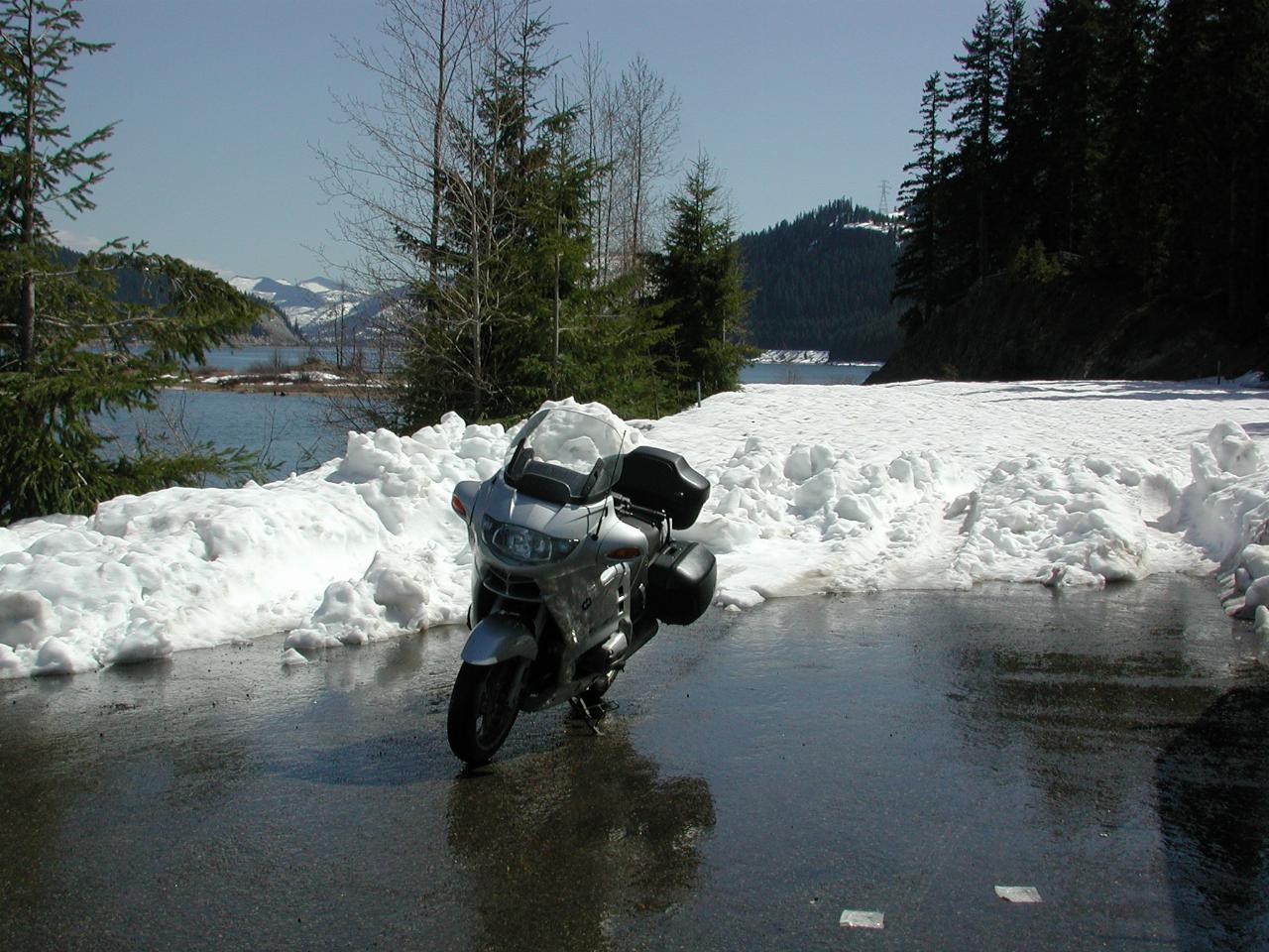 End of the road at Keechelus Lake, Snoqualmie Pass area