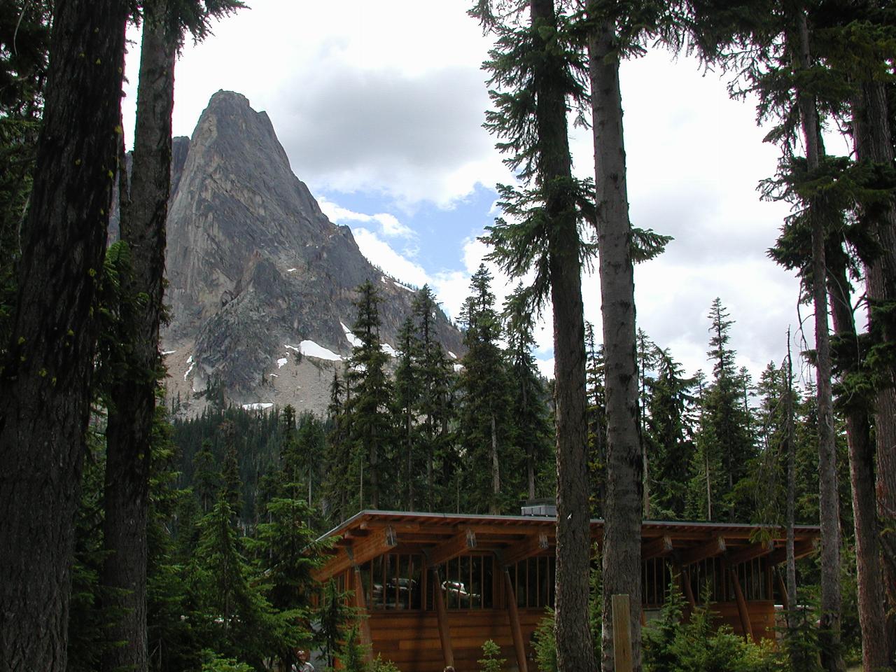 Early Winters Spires as backdrop to facilities block at Washington Pass Overlook