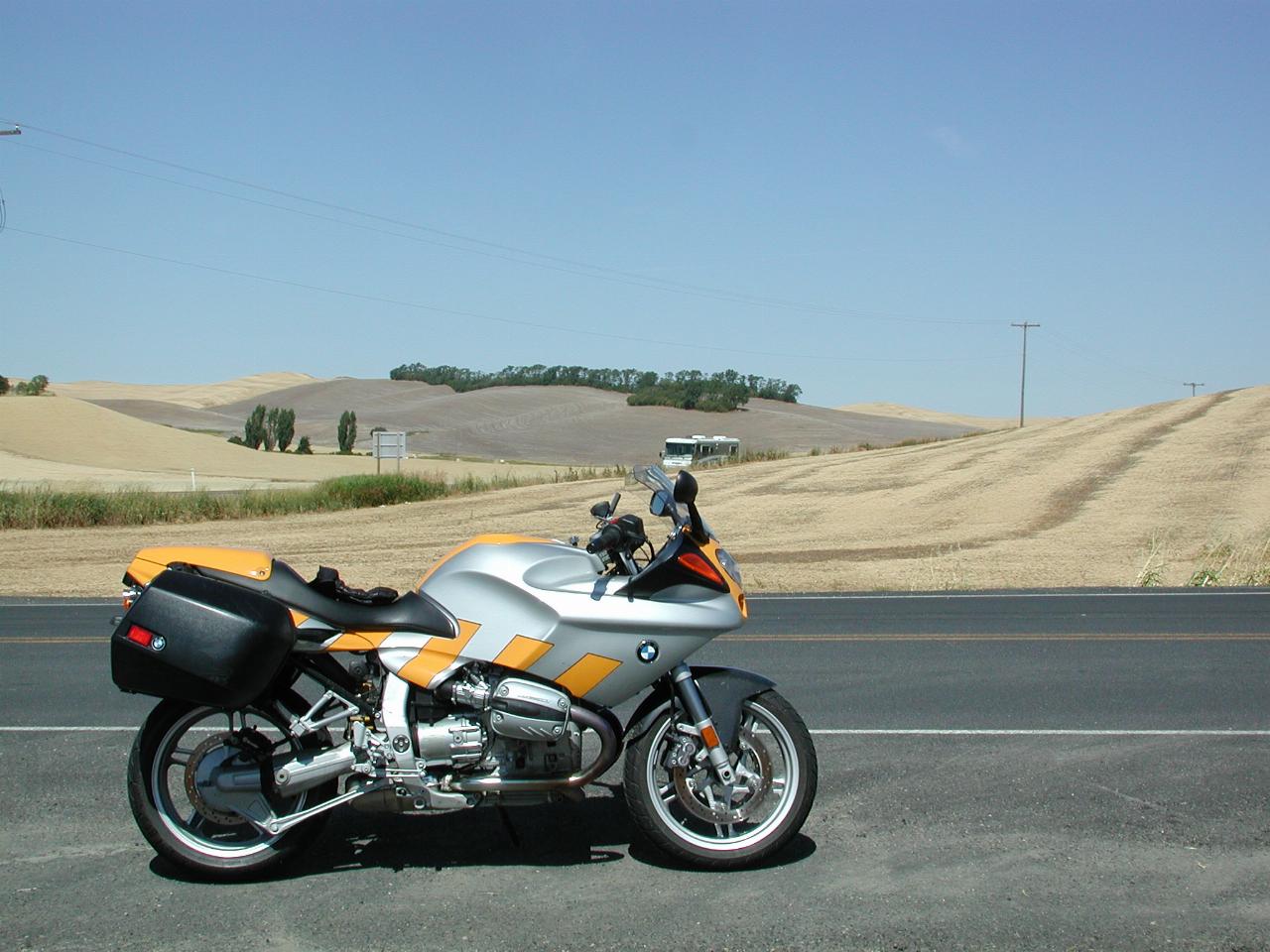 Wheat fields, south of Pullman, WA on Us-195