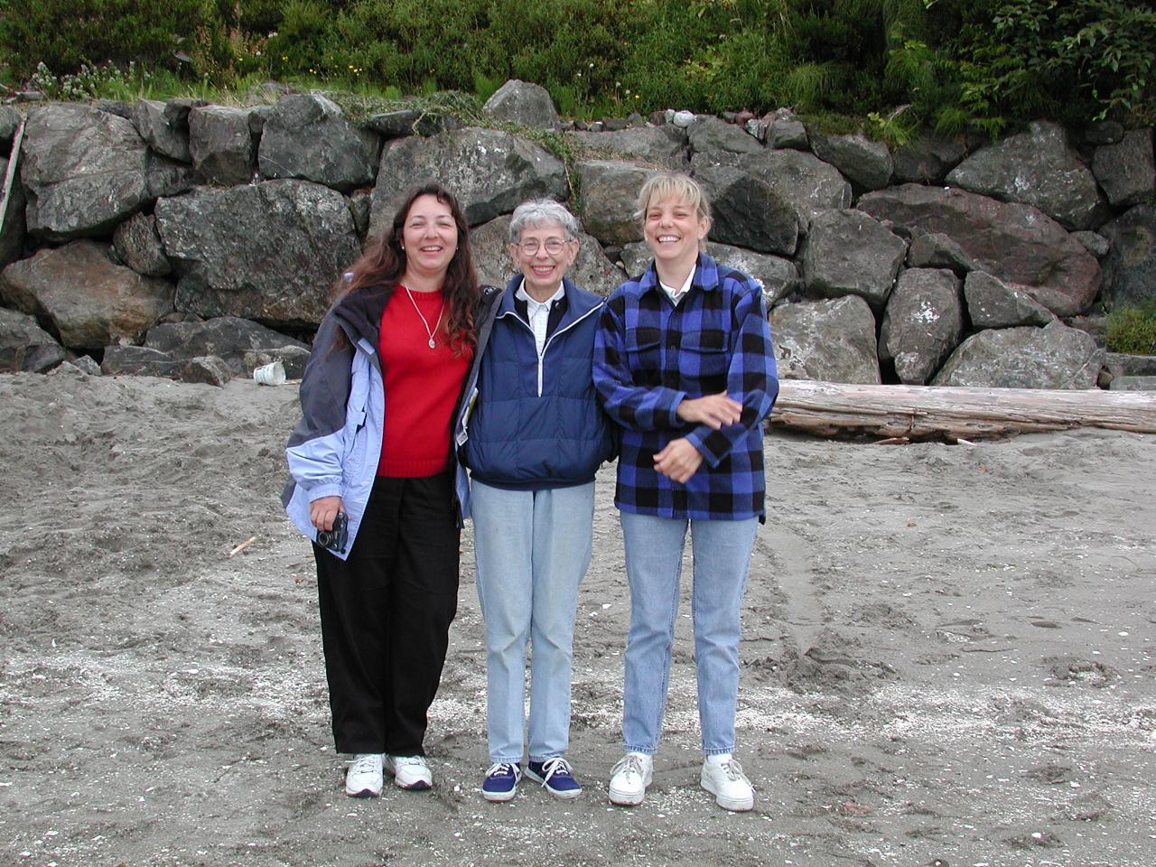 Mother and daughters: Maria, Marie and Pilar