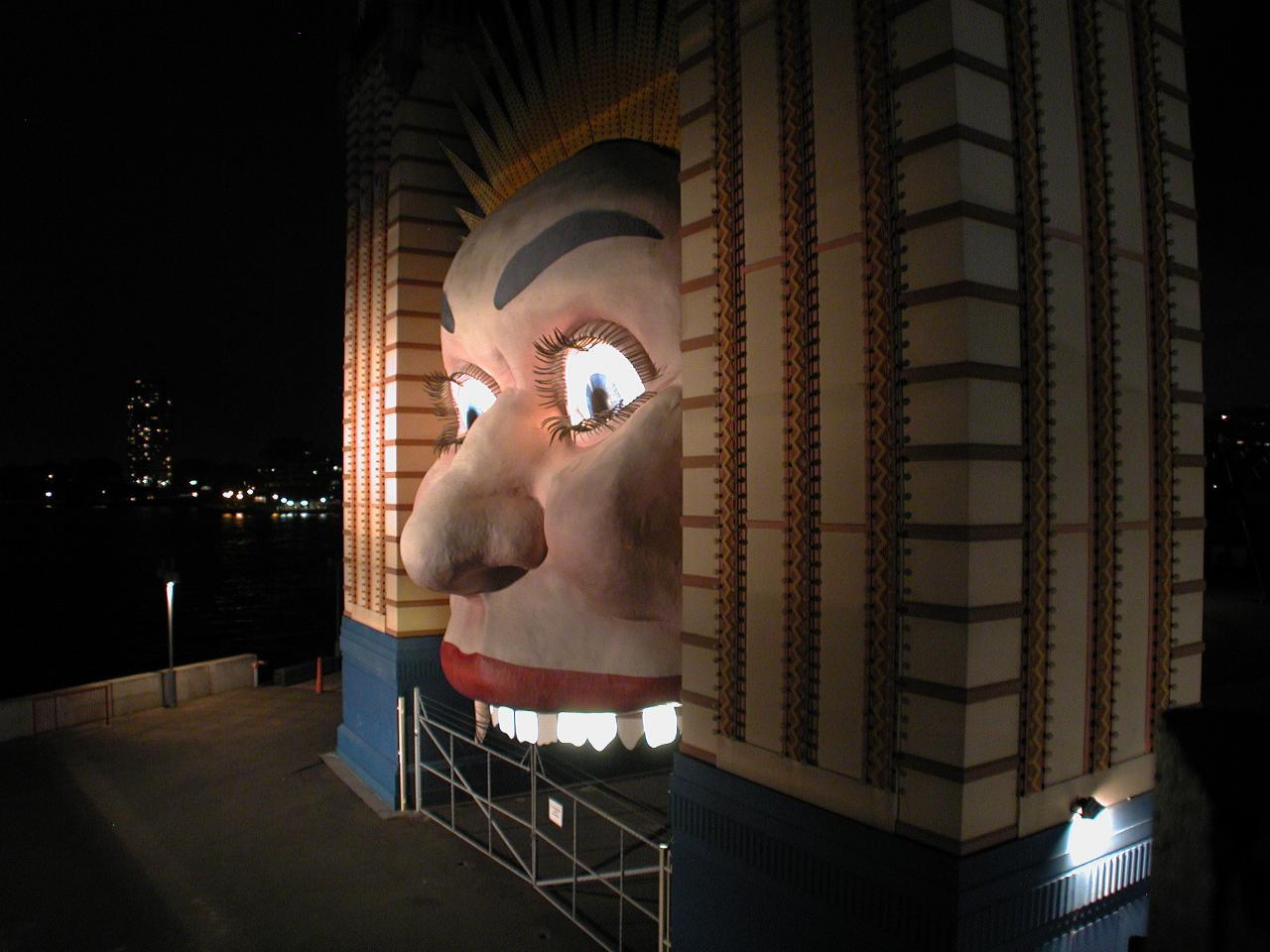 Luna Park's face at night