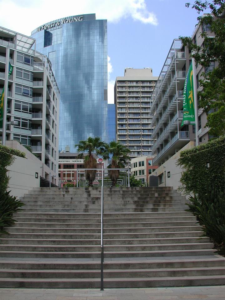 Interesting buildings and reflections near Darling Harbour