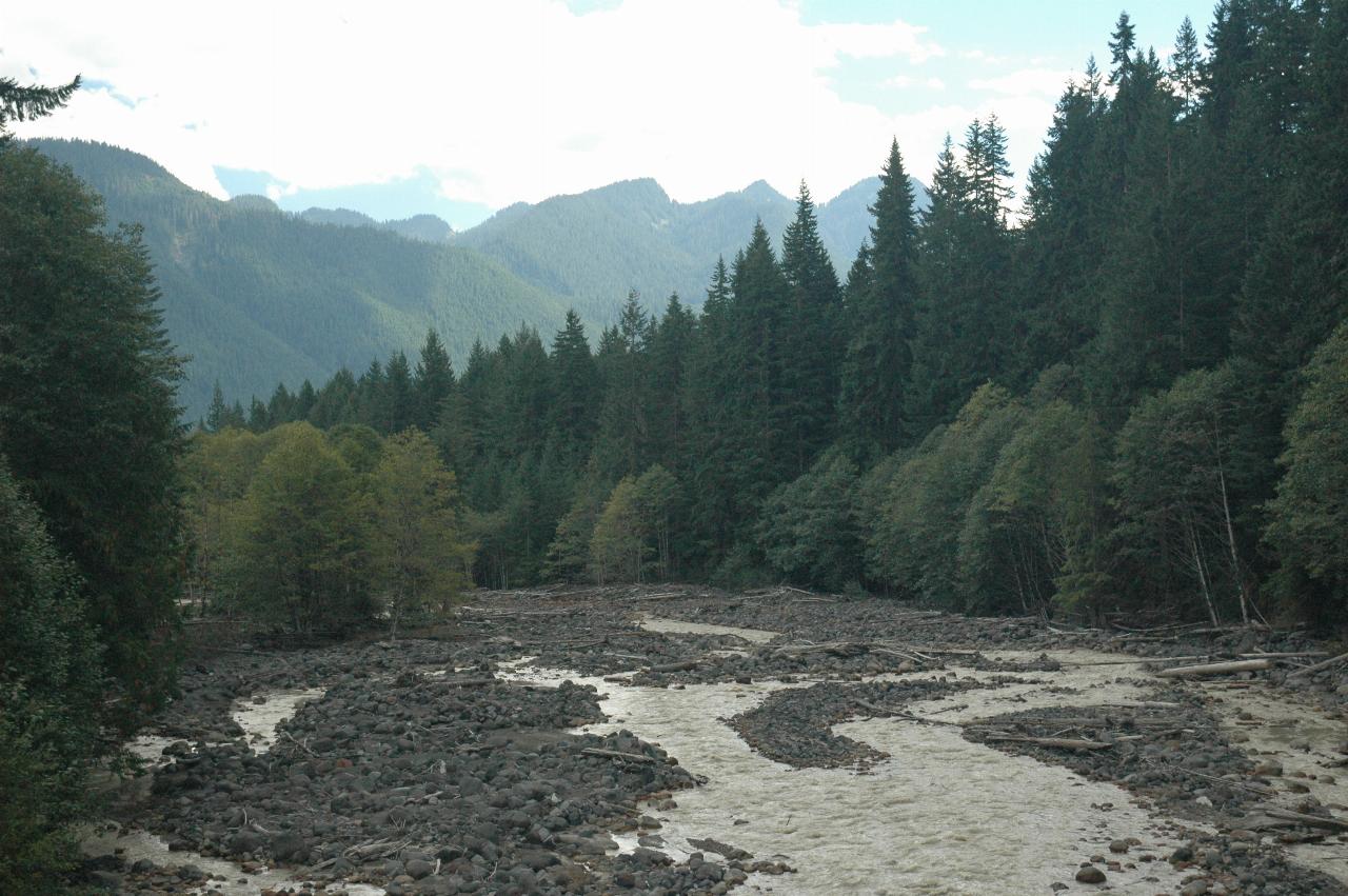 Looking donwstream along Boulder Creek towards Baker Lake