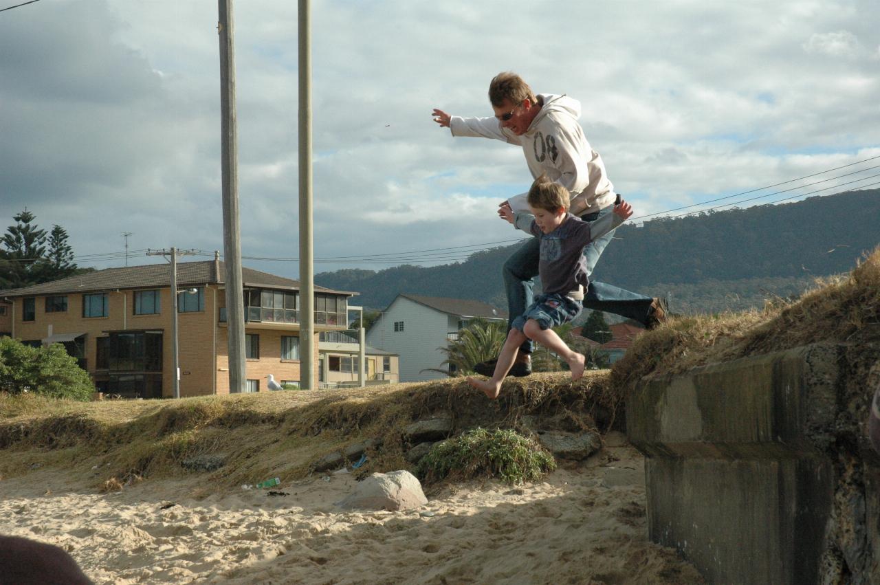 Mother's Day at Thirroul: Cameron and Jake Crofts jumping together