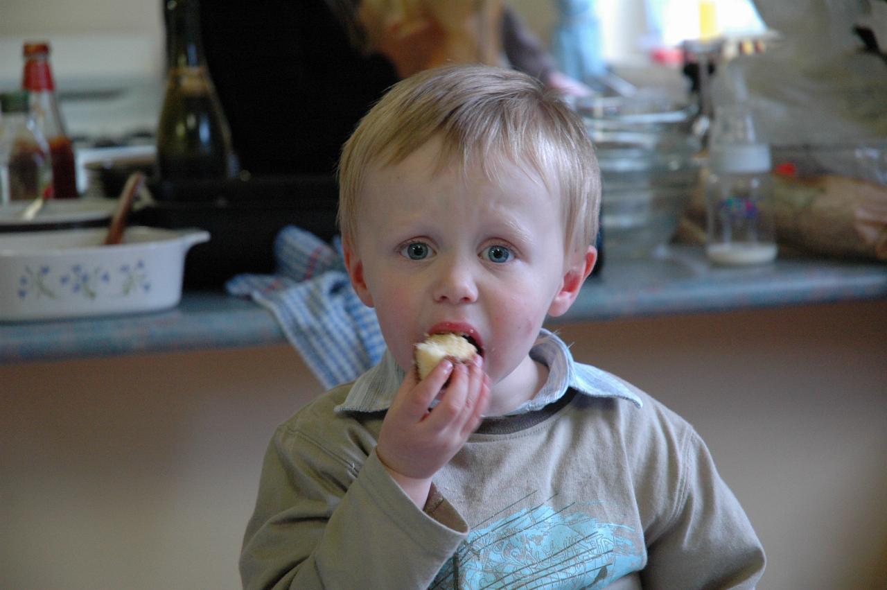 Flynn eating a lamington