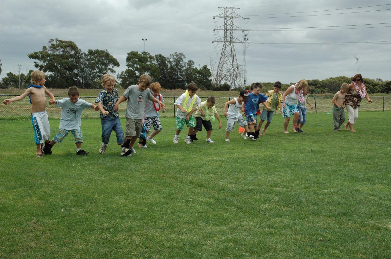 Tynan's 7th birthday party: The three legged race is off