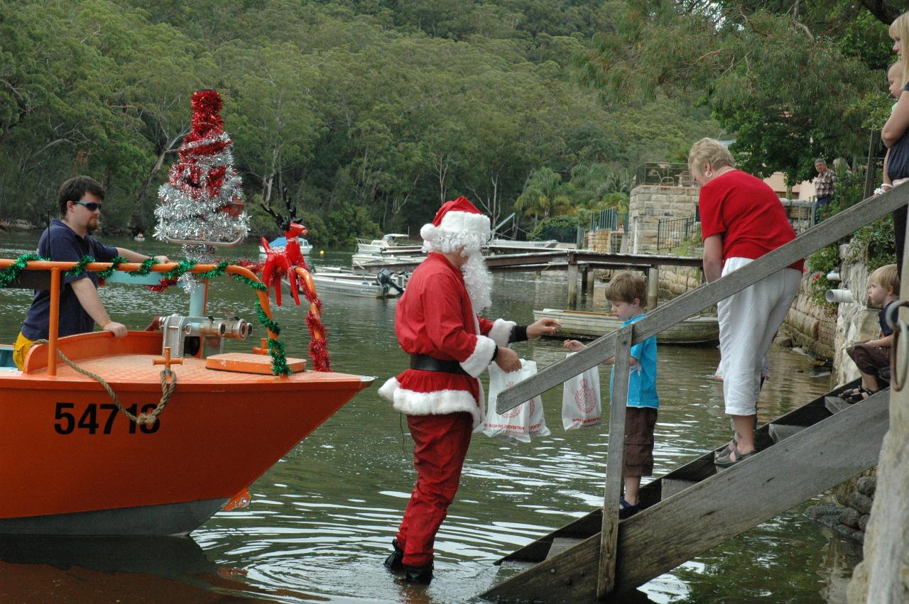 Christmas on Woronora: Jake's first to receive a present from Santa