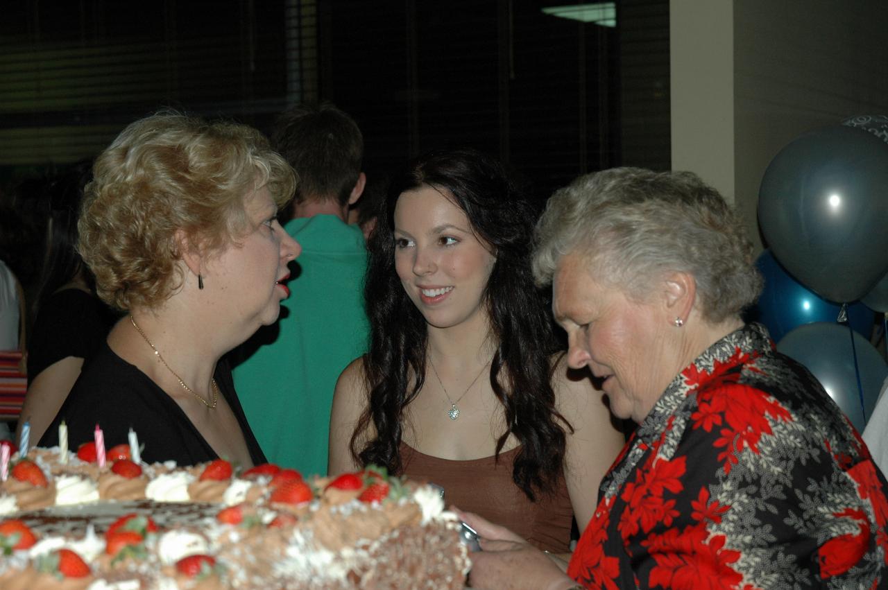 Fyfe family: Sarah, Olivia (daughter) and Colleen, Peter's mum