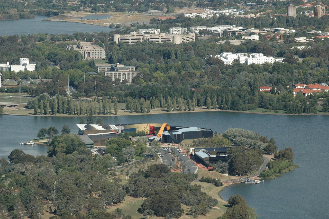 Museum of Australia, seen from Telstra Tower