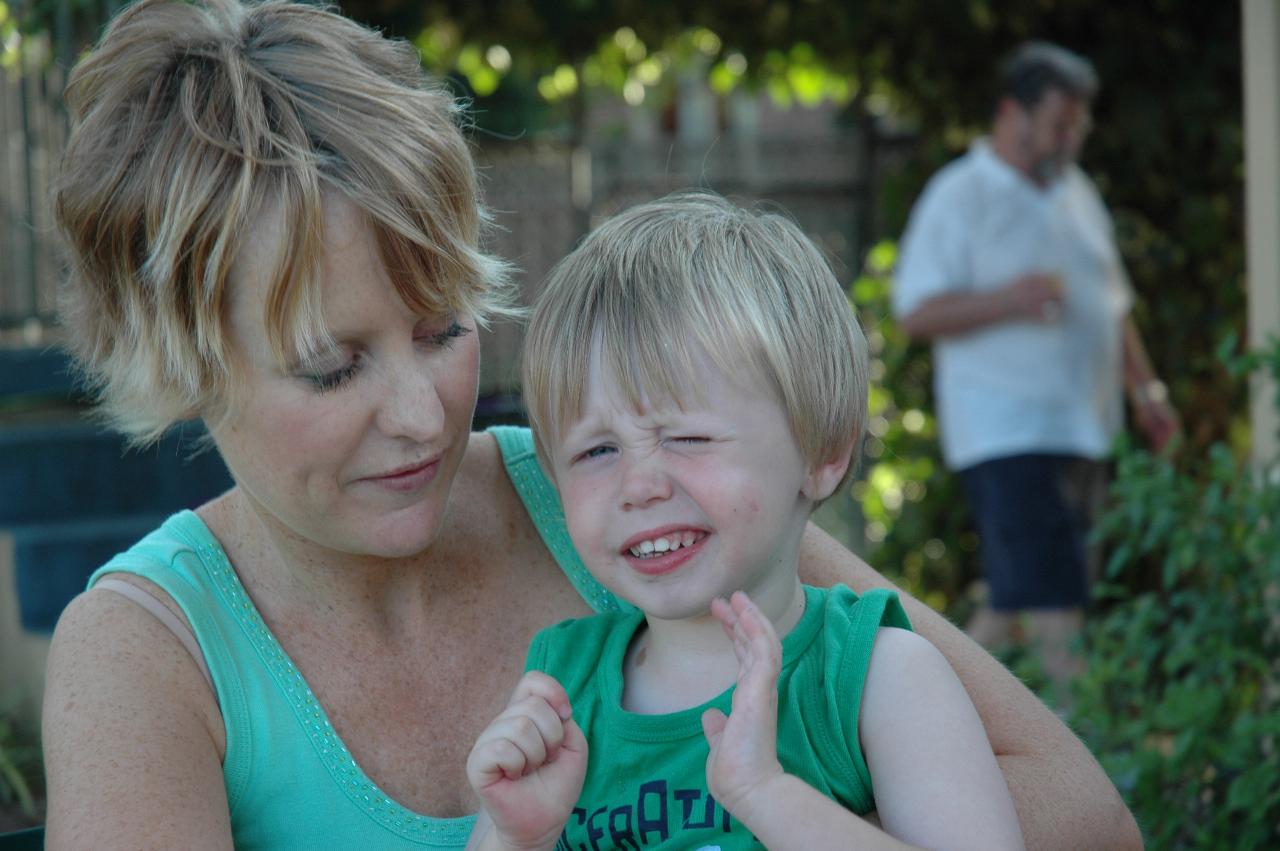 Flynn's third birthday: Michelle and Flynn winking