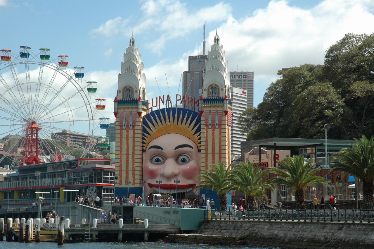 Luna Park Day: The Face approaching Milson Point ferry wharf