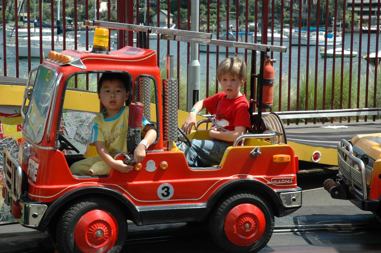 Luna Park Day: Jake on the fire truck in the children's section