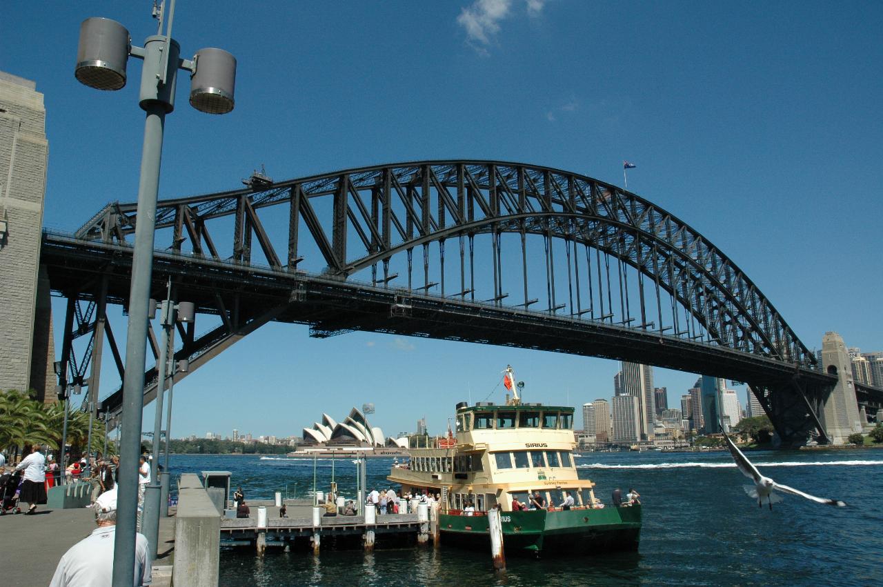 Luna Park Day: Ferry heading up river while at Milsons Point wharf