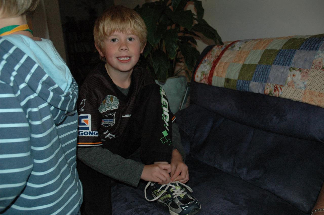 Family Dinner at Illawong: Jake Crofts learning to tie his shoe laces