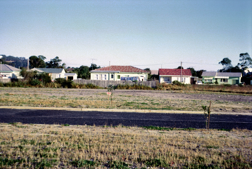 May holiday trip to QLD: Patti Place, Woy Woy - Barry's block of land