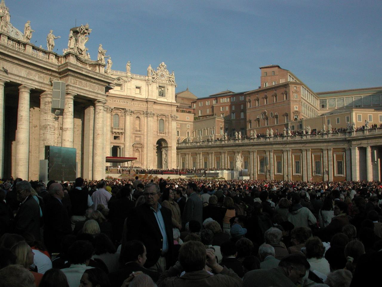 Later in Saint Peter's Piazza for canonisation