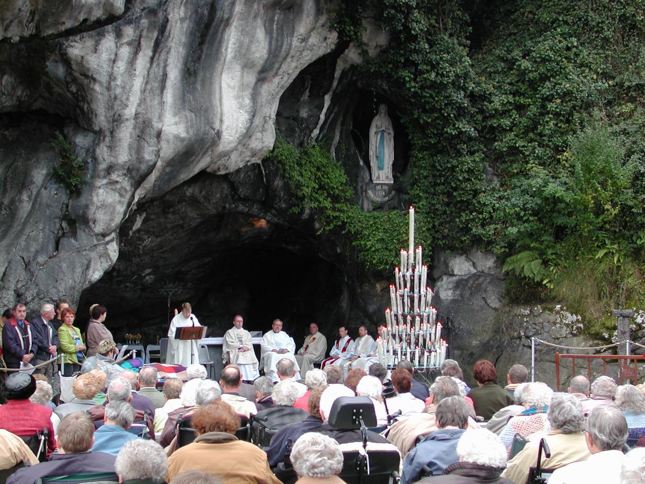 The grotto wherein the apparation occured