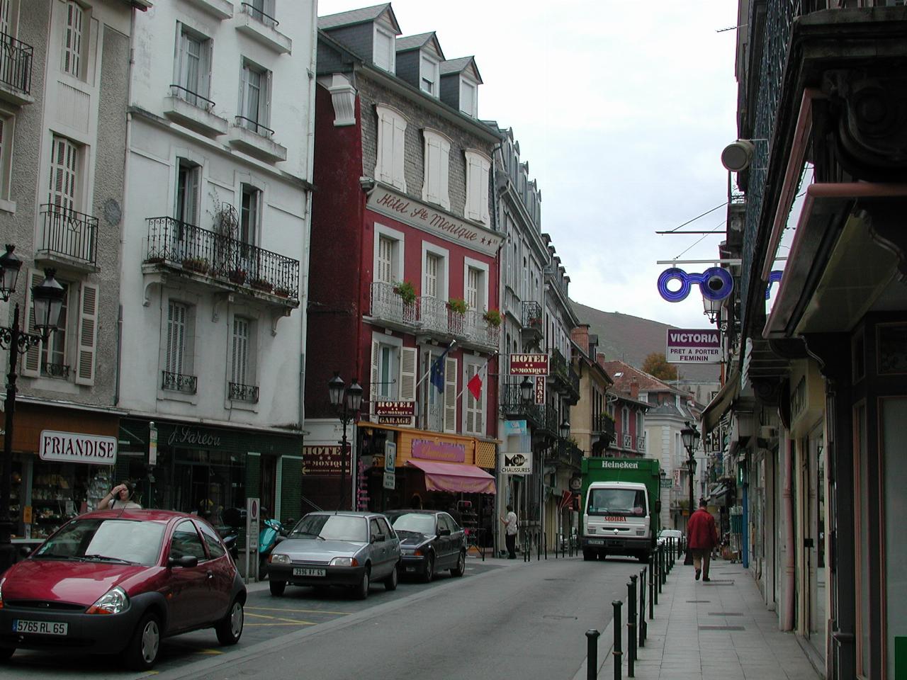 Rue de la Grotte, the street in Lourdes with the camera shop