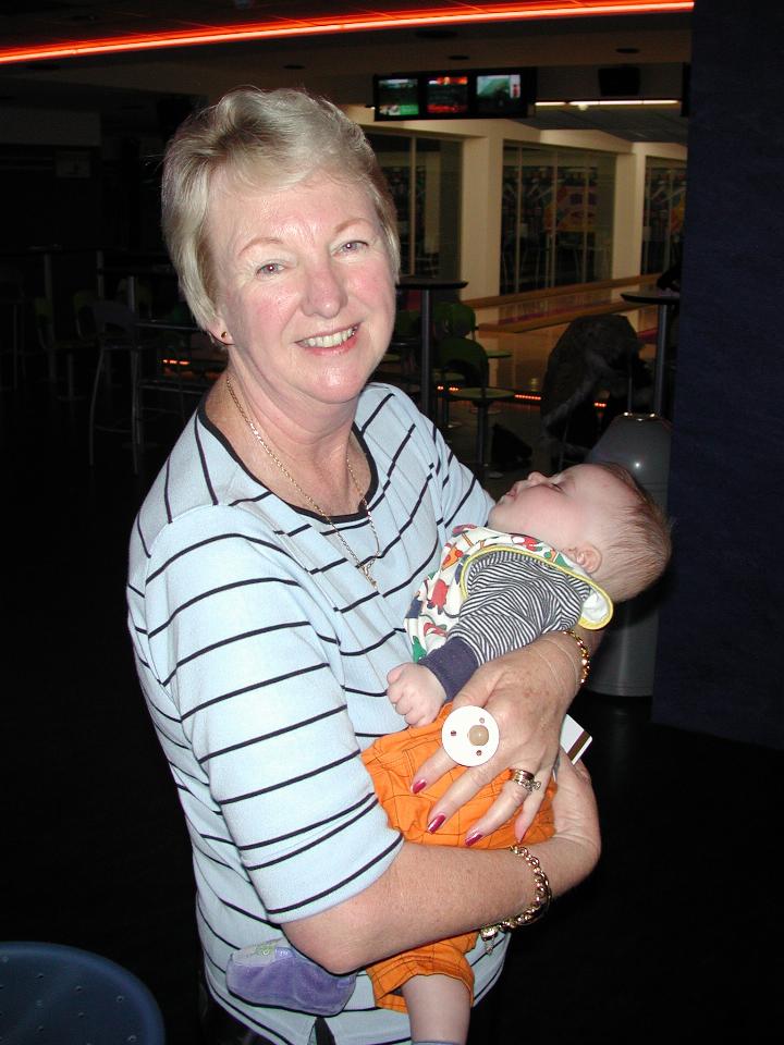 Yvonne and Harry during bowling night at Pamplona