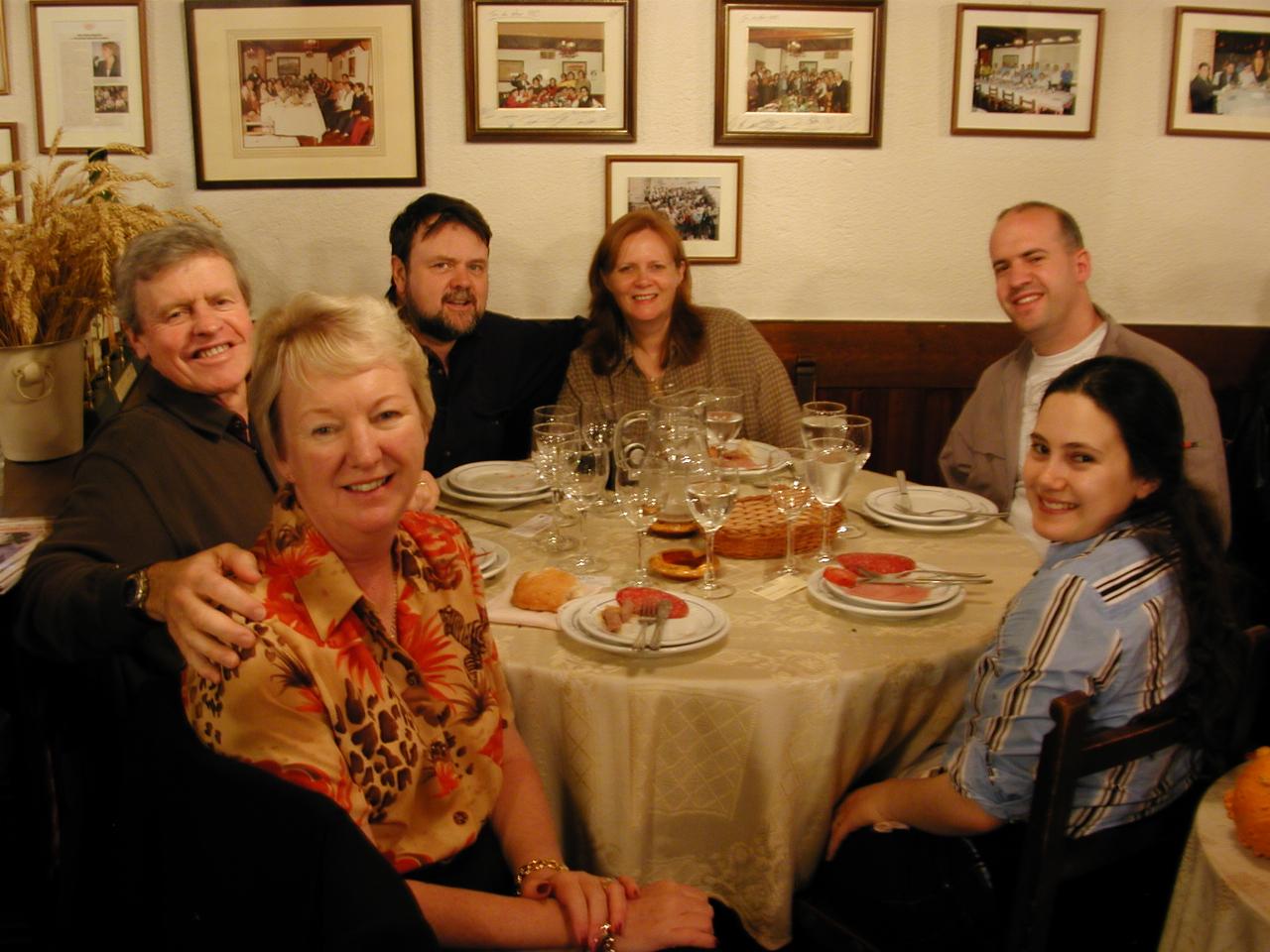 Happy diners in Seqovia: (cw) Yvonne, Peter, Terry, Jo-Anne, Mark & Elisabeth