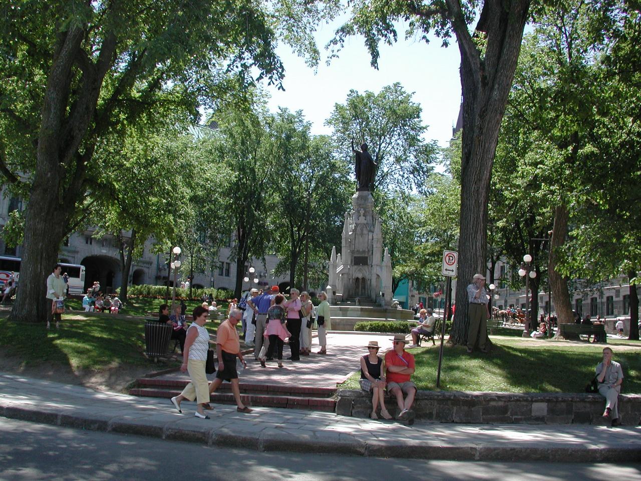 Statue honouring Recollet Monks (arrived in 1615) in Place d'Armes, outside Chateau Frontenac (at end of tour)